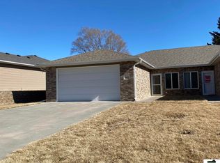 15420 E St, Roca, NE 68430
