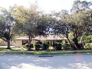 1st image of 3820 Cottonwood Dr