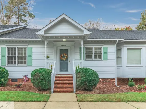3102 Cashwell Dr, Goldsboro, NC 27534