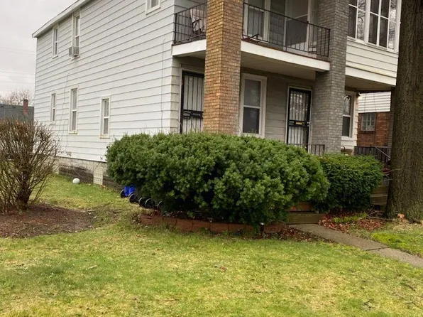 19708 Riopelle St, Highland Park, MI 48203