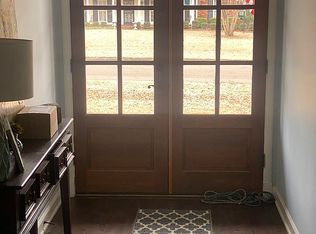 1669 Oak Hill Rd, Memphis, TN 38120