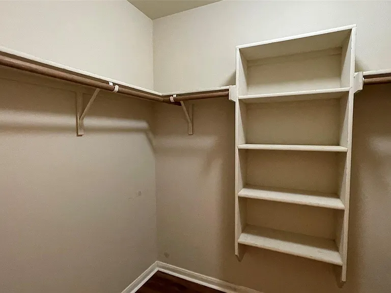 1807 Colorado Bend Dr — Photo 32