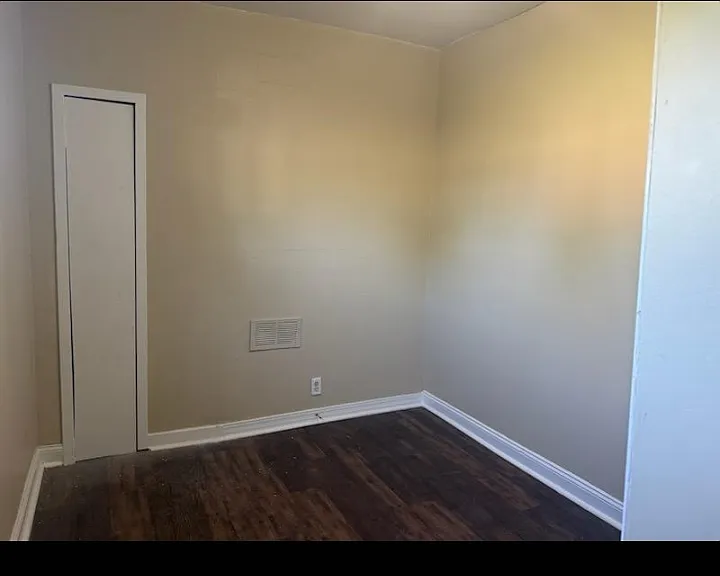 1332 Indiana Ave — Photo 5