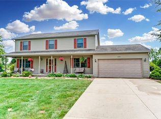 3297 Maple Grove Rd, Springfield, OH 45504