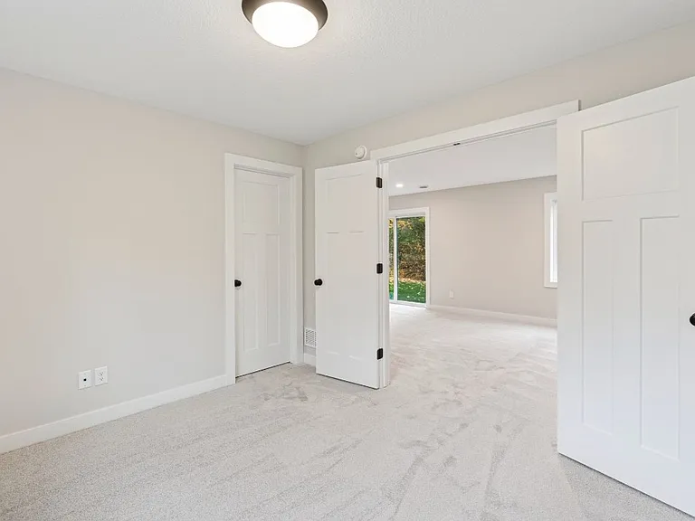 10509 Sumter Ave N — Photo 27