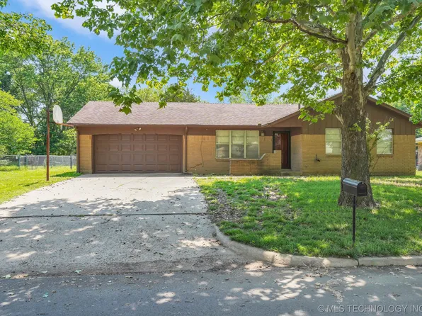 18 Linda St, Kiefer, OK 74041