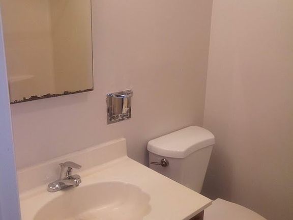 3rd image of 5526 Carlingford Ct
