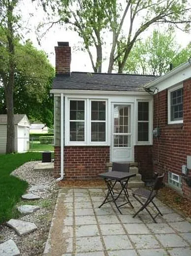 1725 Banbury St — Photo 4