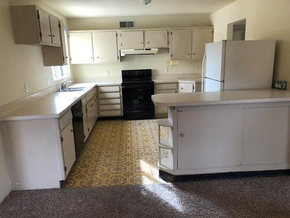 5th image of 209 Padilla Dr