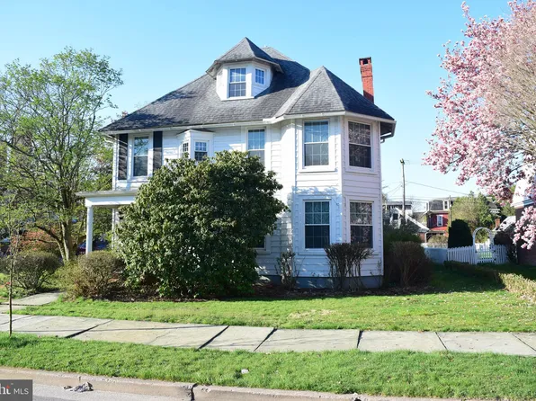 404 W Main St, Lock Haven, PA 17745