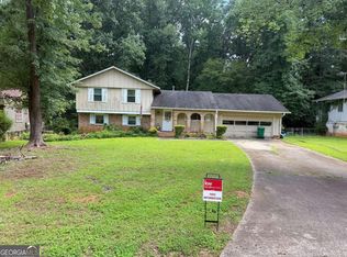4292 Cedar Ridge Trl, Stone Mountain, GA 30083