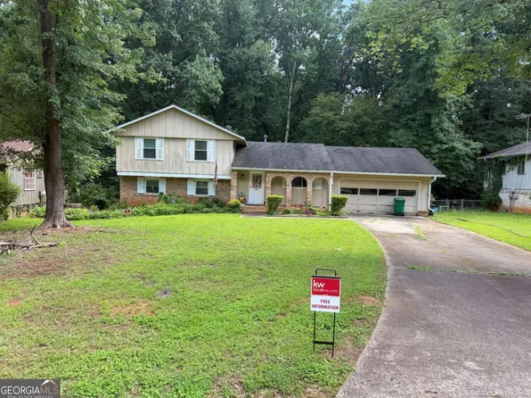4292 Cedar Ridge Trl, Stone Mountain, GA 30083