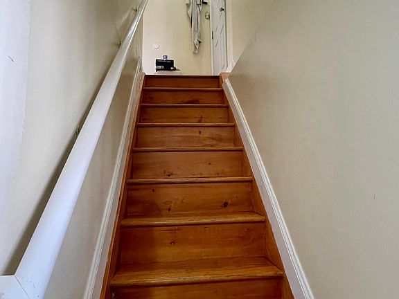 2nd image of 11941 Sutphin Blvd Floor 1