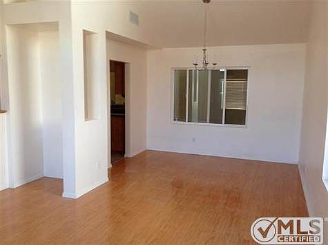 3rd image of 13198 Eclipse Ave