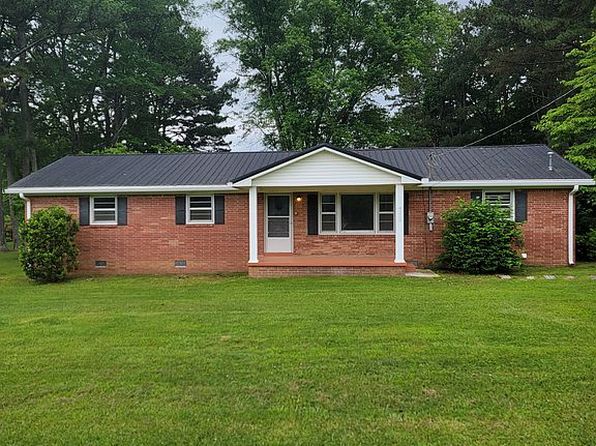4255 Eastbrook Rd