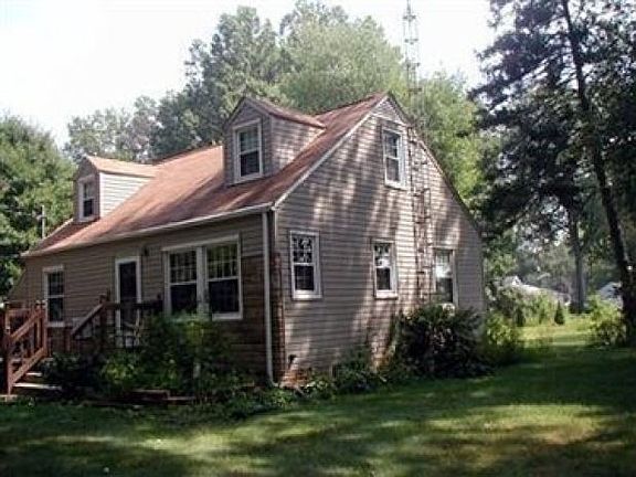 2nd image of 1930 Northfield Ave NW