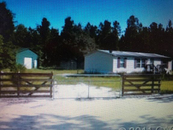 5th image of 6550 NE 25th St