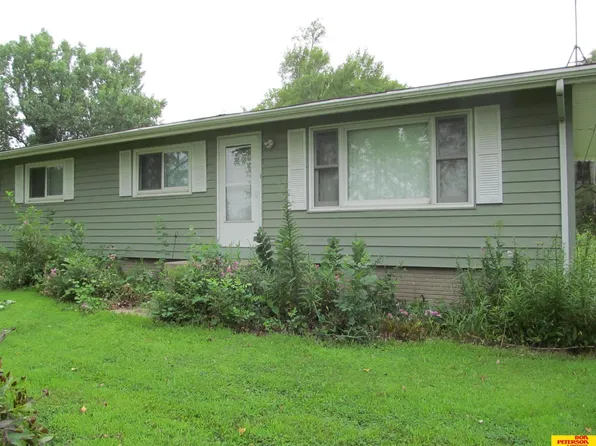 301 Earl Ave, Ames, NE 68621