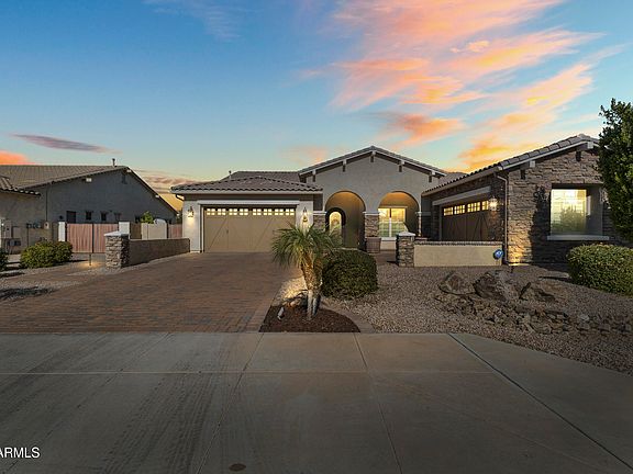 3rd image of 3580 E AZALEA Drive