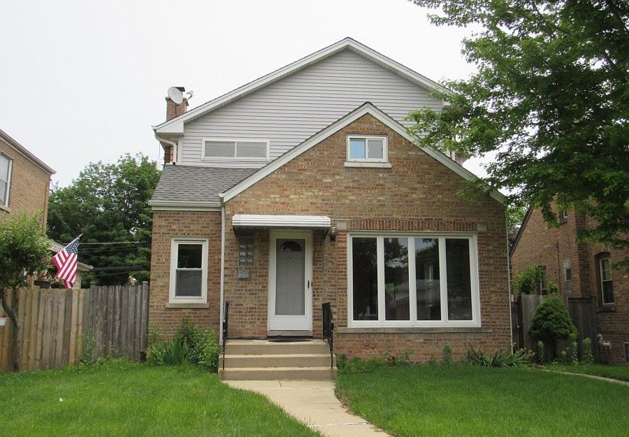 1st image of 5111 N Nagle Ave