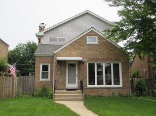 5111 N Nagle Ave, Chicago, IL 60630