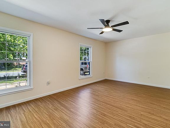 4th image of 5 Mooncoin Cir