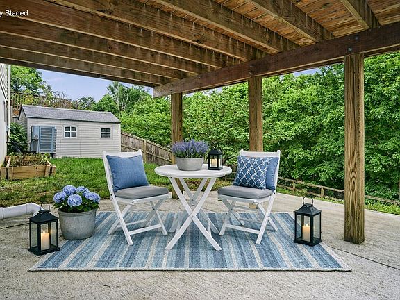 4th image of 10732 Chinkapin Cir