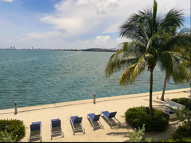 Your Personal Bayfront Beach
