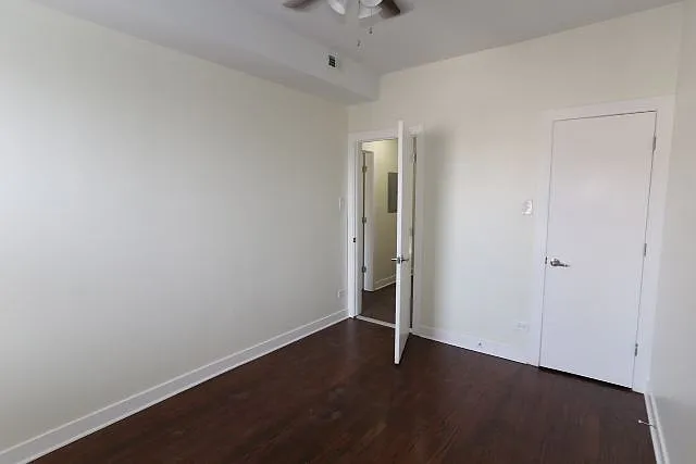 2944 W Montrose Ave #3 — Photo 13
