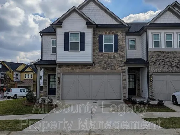 1100 Lossie Ln, Grayson, GA 30017