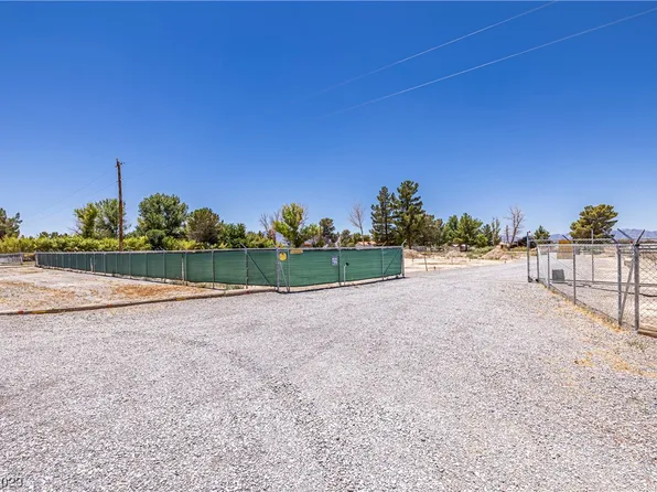 5150 S Squaw Valley Rd, Pahrump, NV 89061