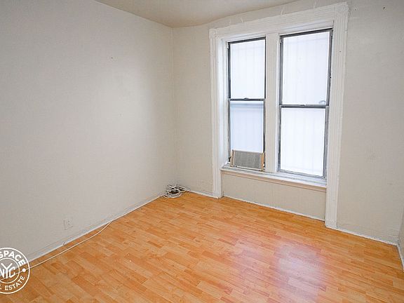 2nd image of 575 Saint Johns Pl APT 1L