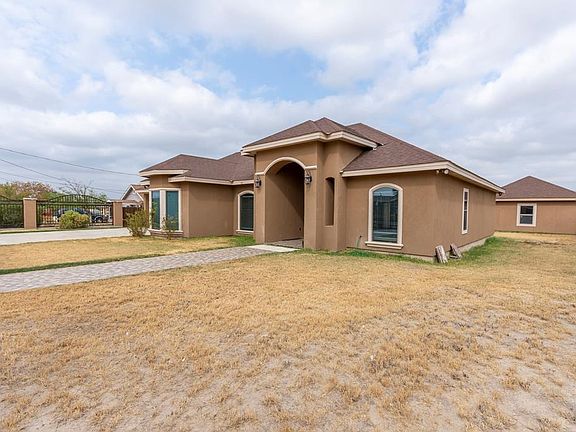 4th image of 67 Mari Dr