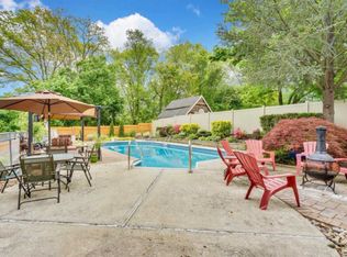 28 Somerset Pl, Matawan, NJ 07747