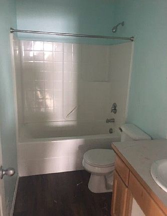 2nd image of 1304 N Beech Ave