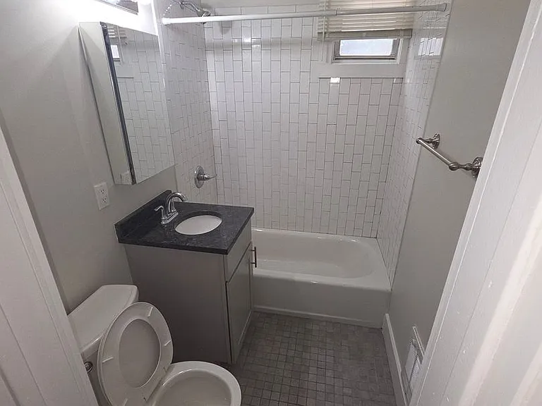 577 Jersey Ave — Photo 9