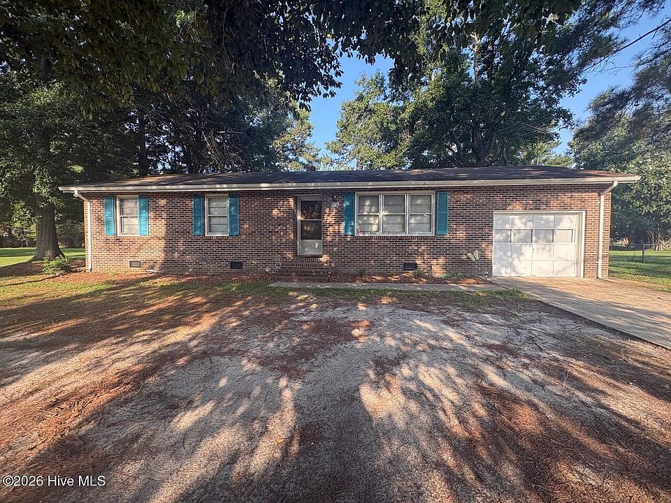 1st image of 417 Hickory Drive