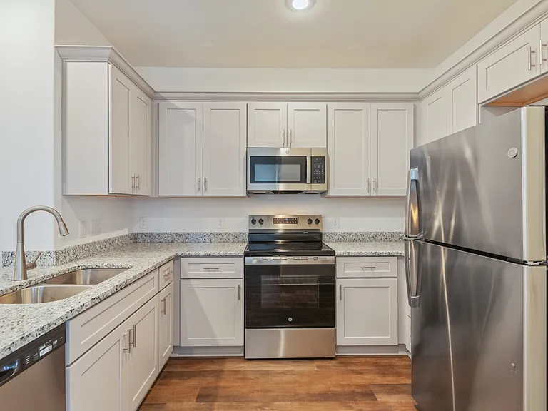 7612 Briarwood Pass #102 — Photo 9
