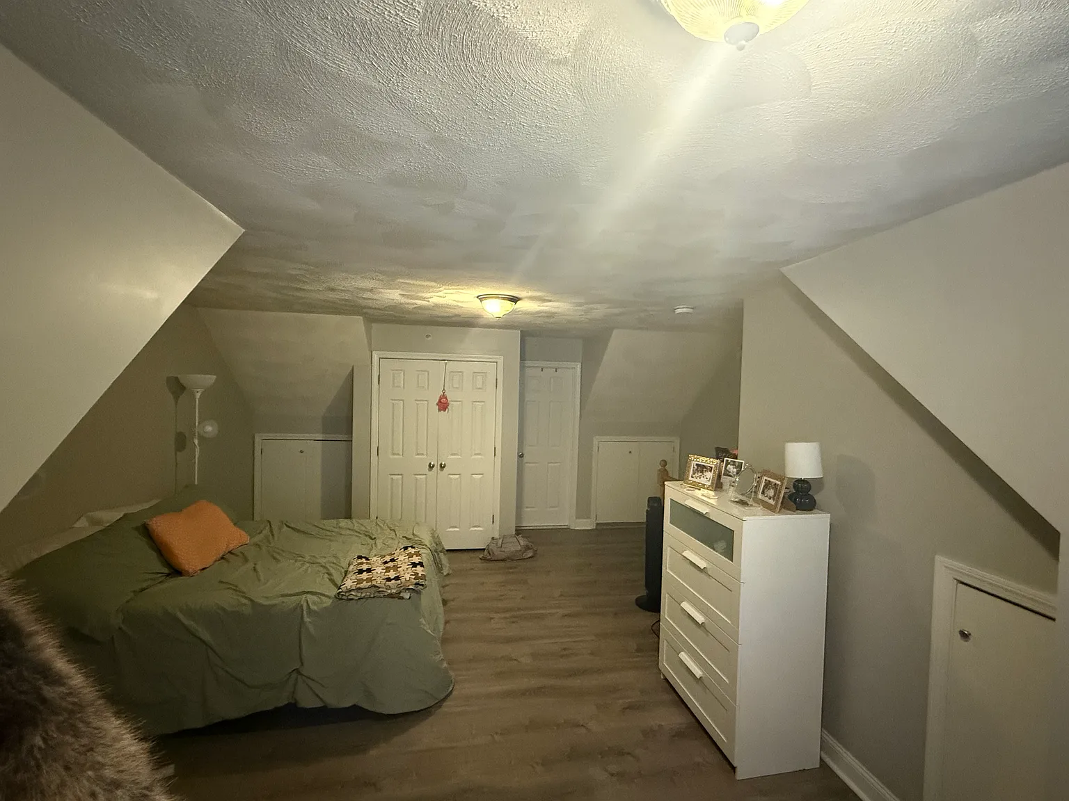 3 bed, 2.5 bath, $1,200 — Photo 3