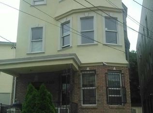 420 21st St, Irvington, NJ 07111