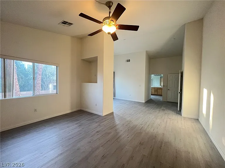 3889 Palm Island Ct — Photo 19