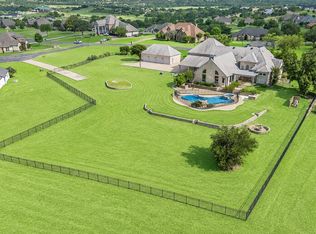 113 Club House Dr, Weatherford, TX 76087