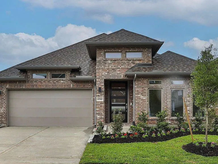 42660 Reminiscent Ln — Photo 1