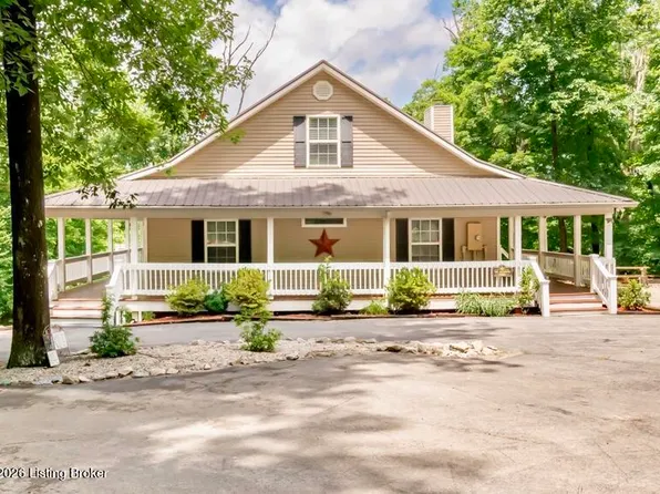 205 Oakmont Bay Dr, Bee Spring, KY 42207