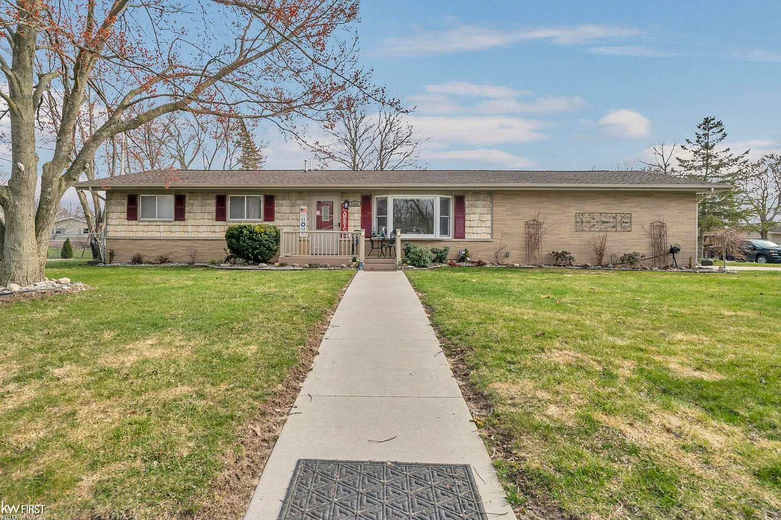 3328 Catalina Dr photo 1