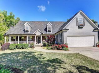 2962 Legislative Ln, Buford, GA 30519
