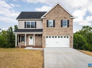 227 Harding Dr, Broadway, VA 22815