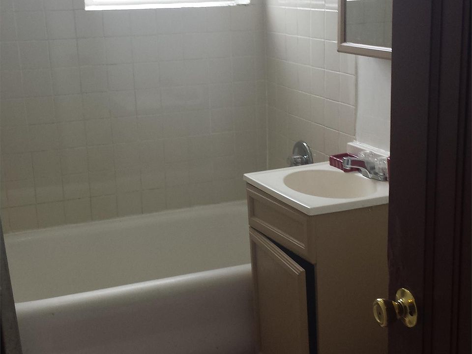 1st image of 8156 S Marshfield Ave #2