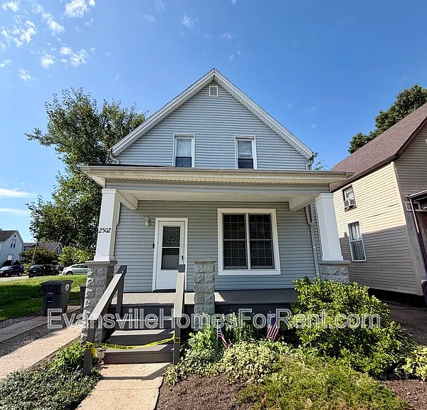 2502 W Delaware St — Photo 1
