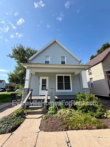 2502 W Delaware St Photo 1 2502 W Delaware St Photo 1
